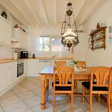 Holiday home Binnendieck *